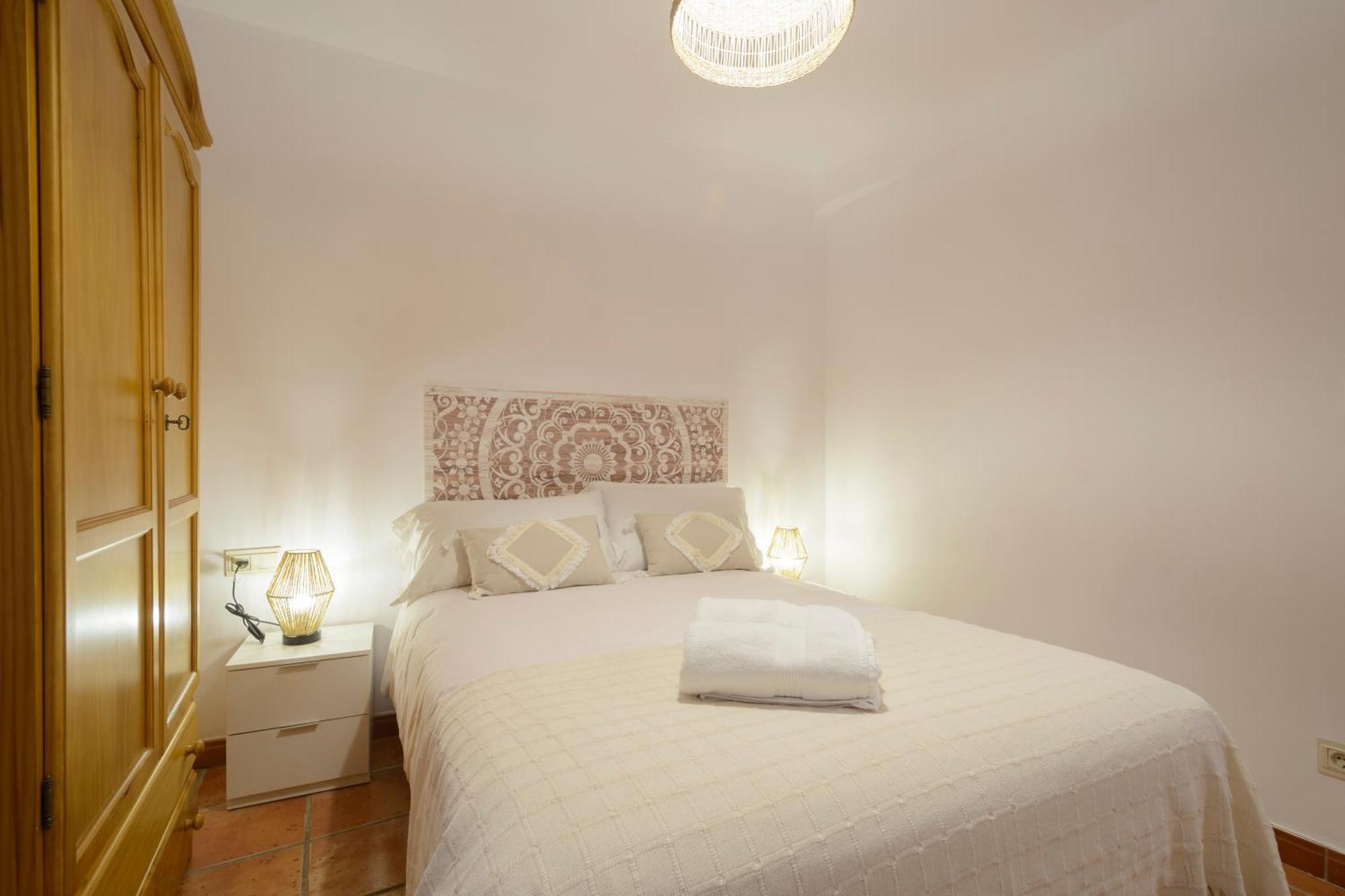 Апартаменты Apartamento Montereria Centro Гранада Экстерьер фото
